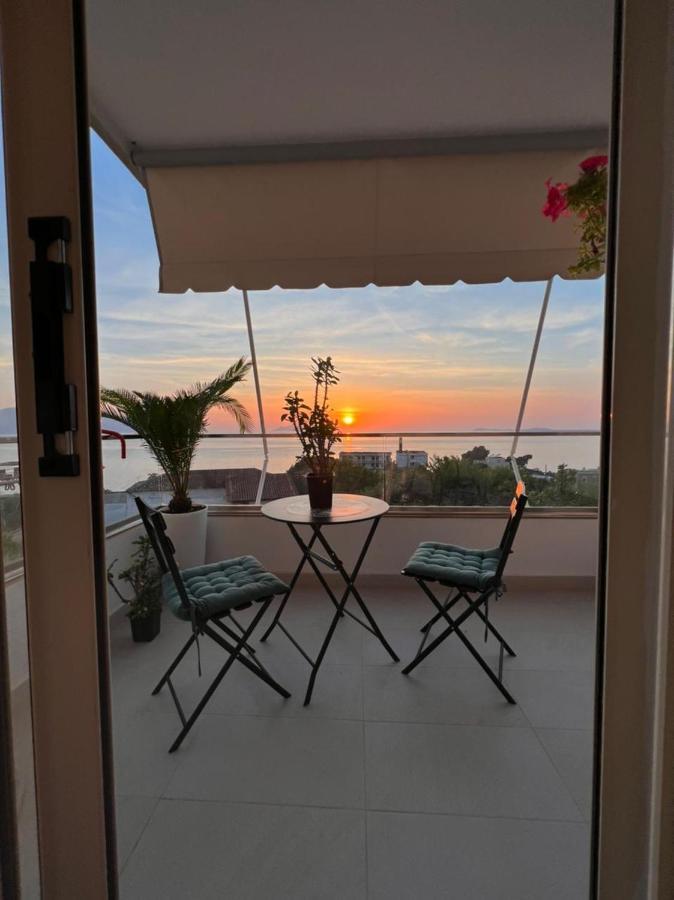 Sunny Breeze Apartment Vlore Ngoại thất bức ảnh