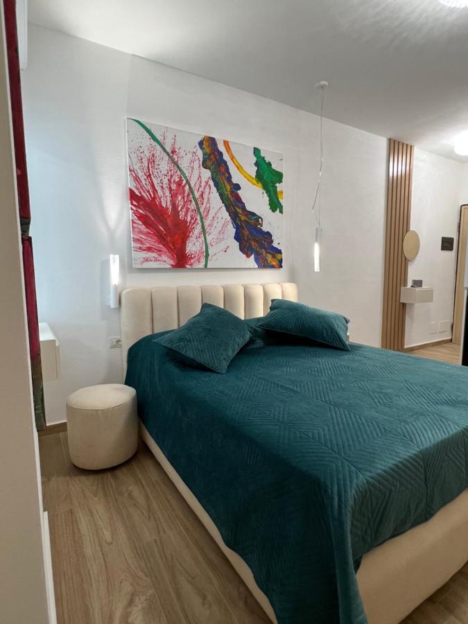 Sunny Breeze Apartment Vlore Ngoại thất bức ảnh