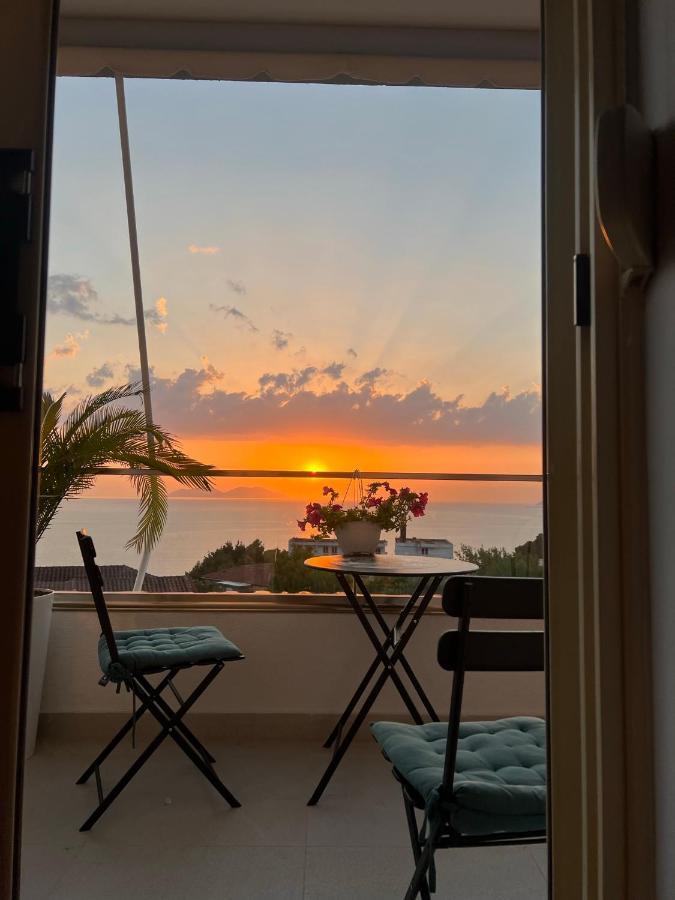 Sunny Breeze Apartment Vlore Ngoại thất bức ảnh