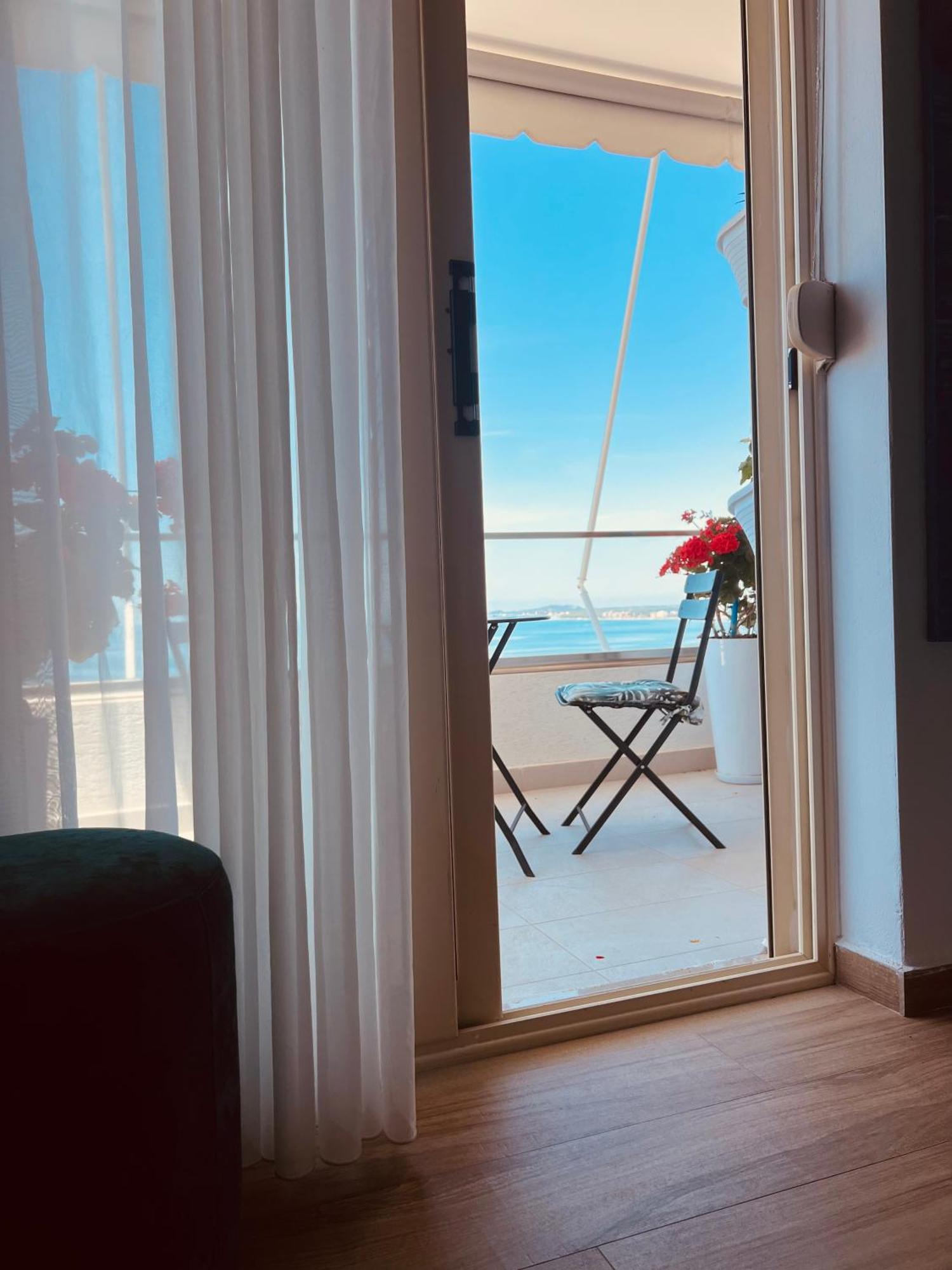 Sunny Breeze Apartment Vlore Ngoại thất bức ảnh